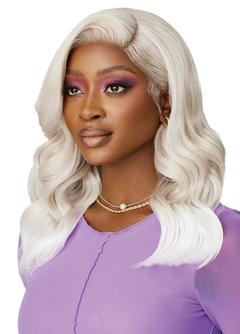 Outre Perfect Hairline Swoop Series HD Lace Frontal Wig – Swoop 4 18"