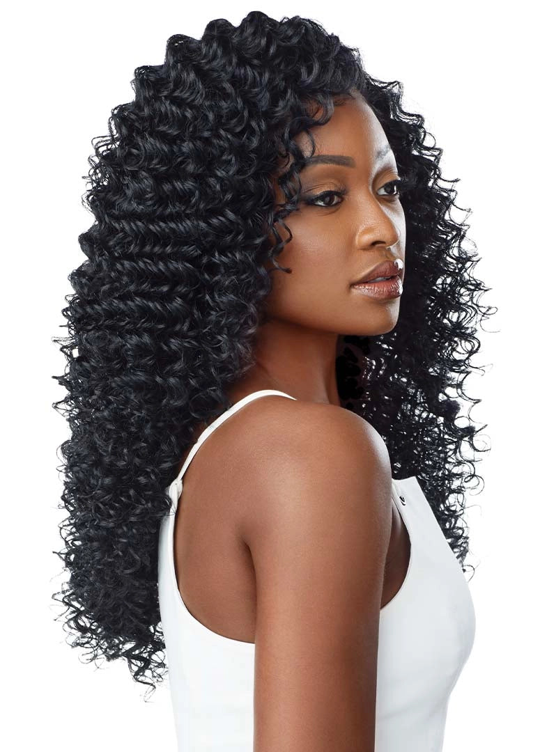 Outre Perfect Hairline Fully Hand-Tied 13x6 HD Lace Frontal Wig – Dominica 22"